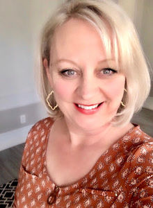 Meet your Posher, Amy